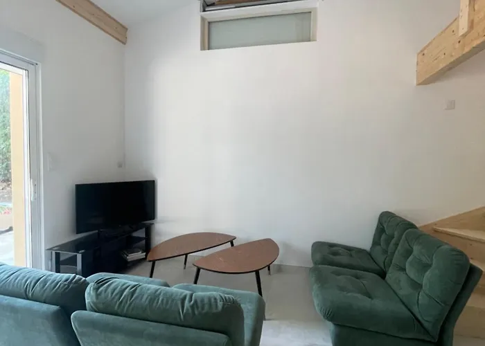 L'accolade Apartment *